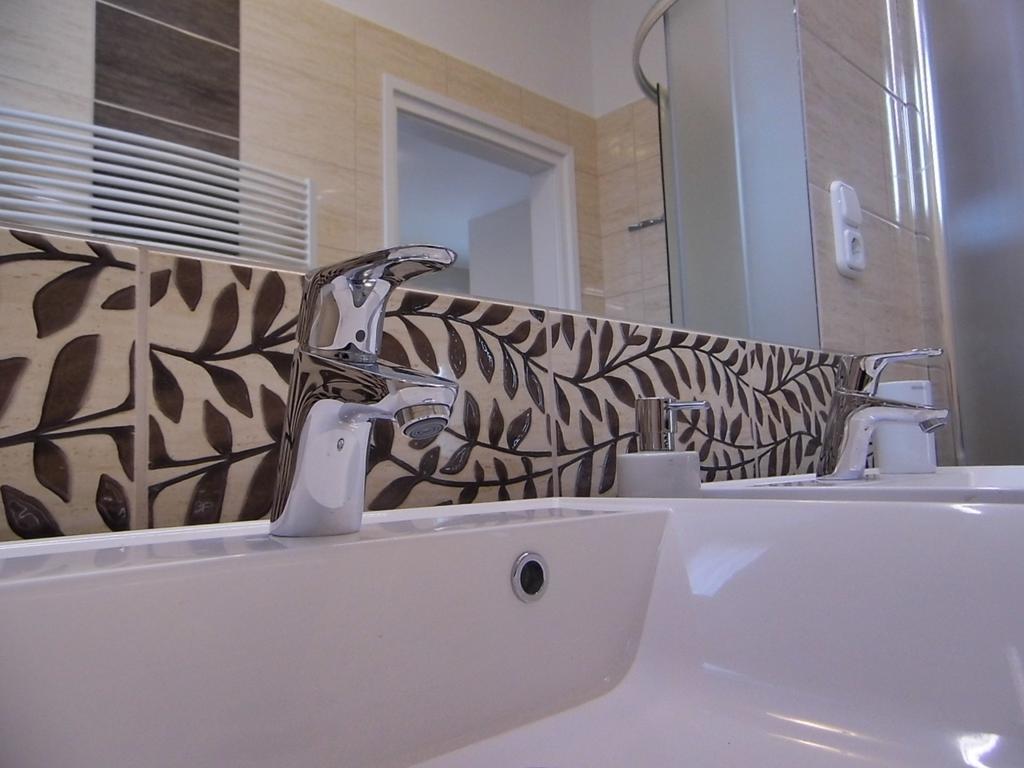 Alfa Apartman Sárvár Cameră foto